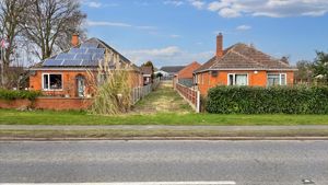 Photo 10- click for photo gallery